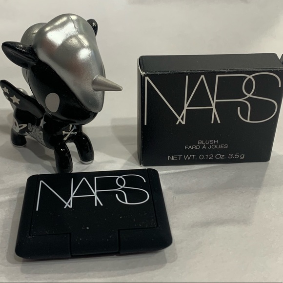 NARS Iconic “Orgasm” BLUSH Travel Size! - Picture 3 of 7